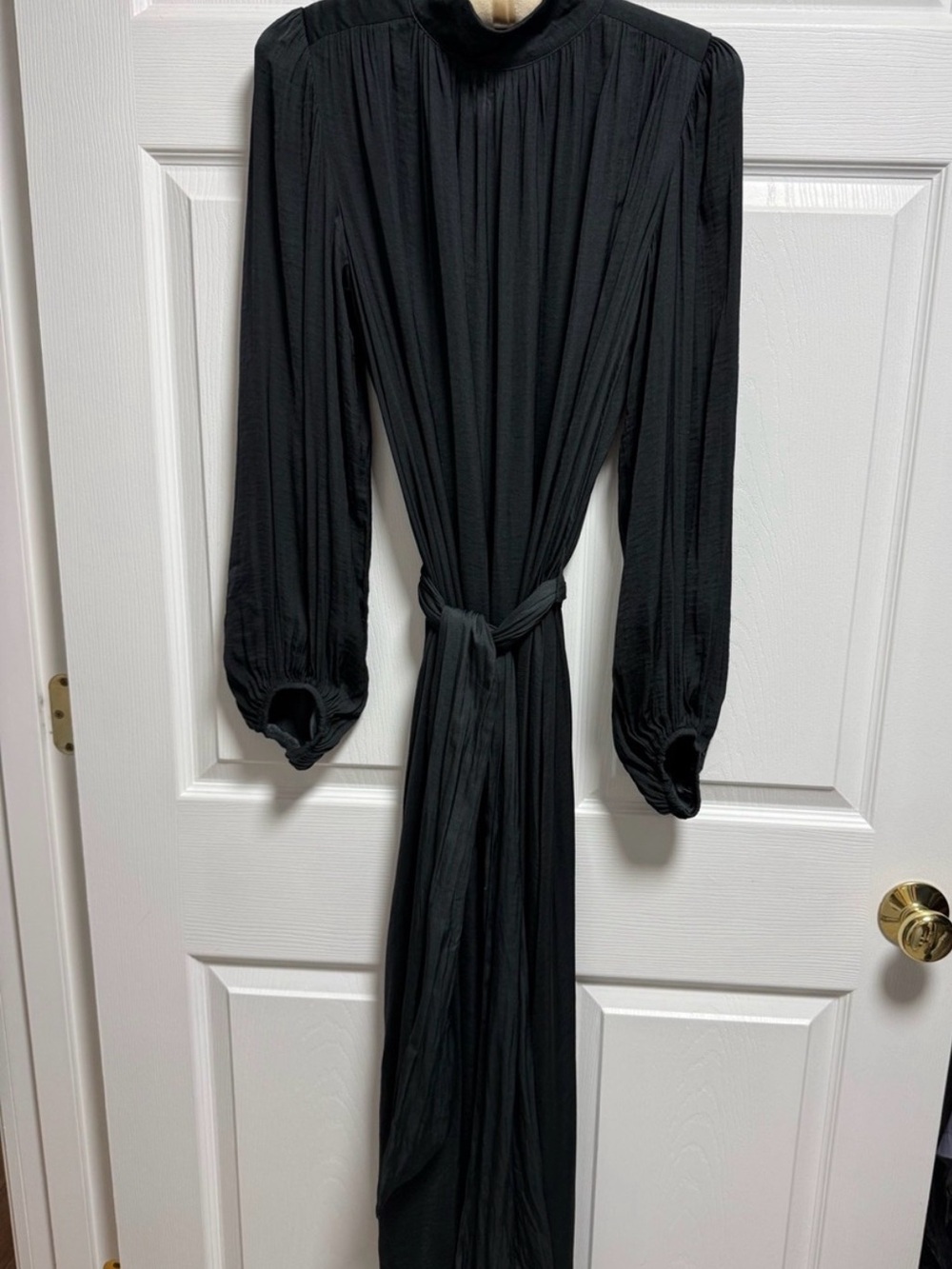 Banana Republic Black Long-Sleeve Maxi Dress with Self-Tie Waist - Picture 4 of 9